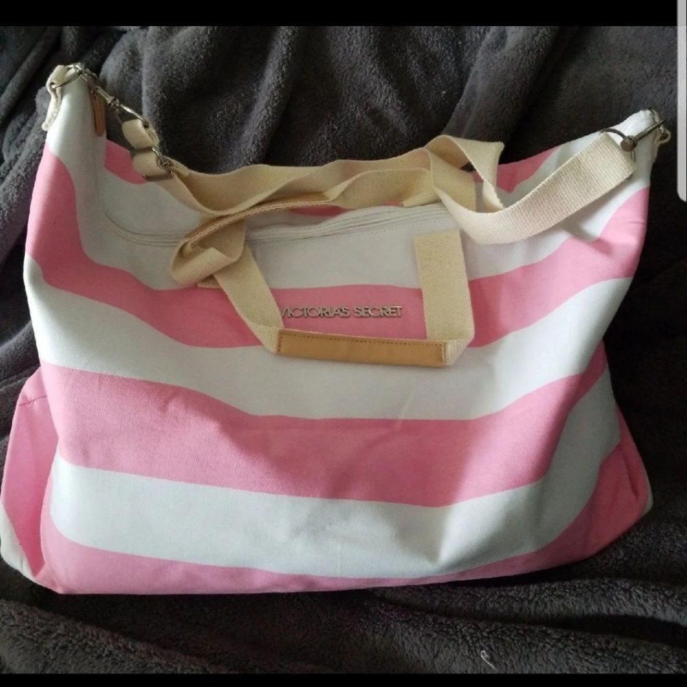 Victoria's Secret Weekend Tote